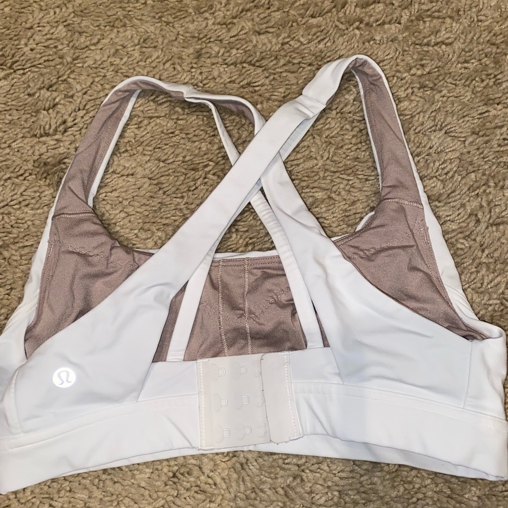 •lululemon high support sports bra